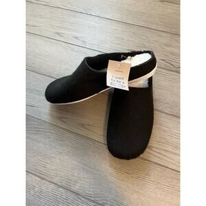Clearwaters Organic cotton recycled slippers